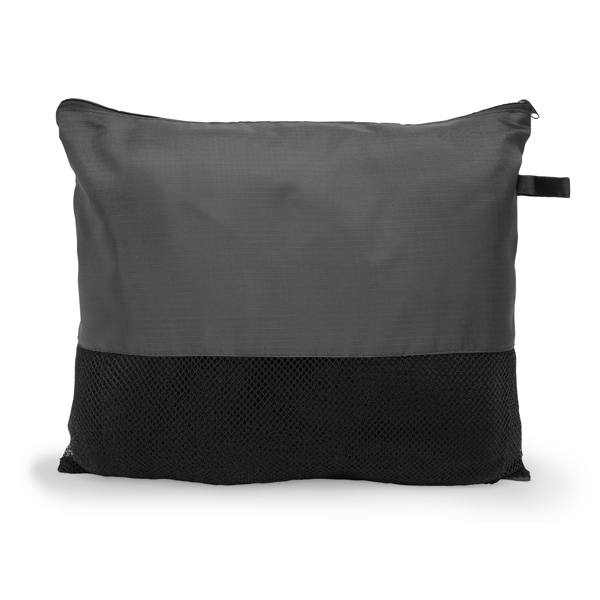 5622_02_2_1 Κουβέρτα fleece με πρακτική ασορτί θήκη με BERING - Μαύρο