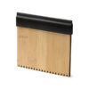 4143_29_1_1 NOSOK — Ice scraper in bamboo with a serrated edge and a plain one