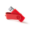 RIOT — Στικάκι USB με κύρια κατασκευή από ABS και ασορτί περιστρεφόμενο κλιπ